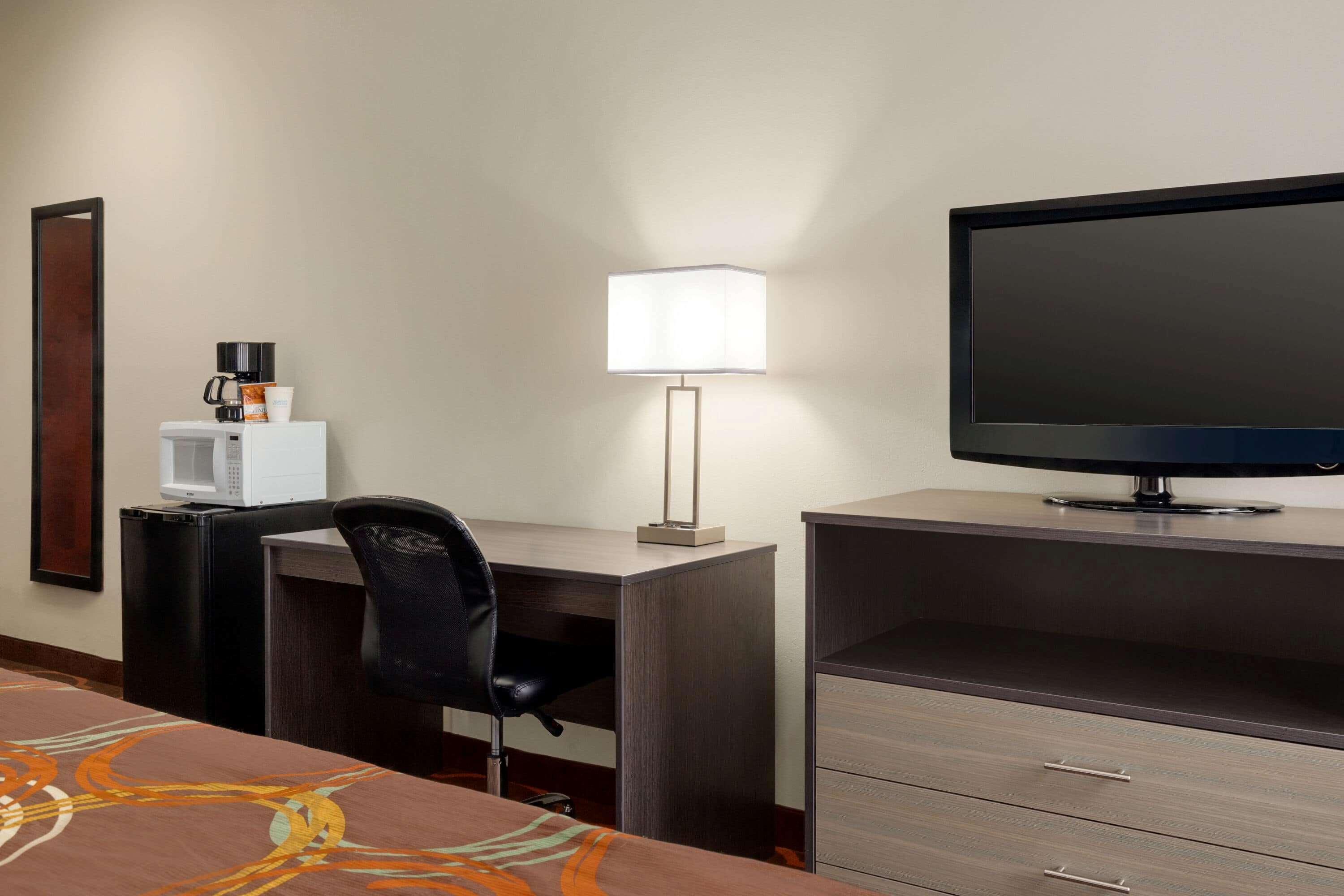 Baymont By Wyndham Grovetown Hotel 2*