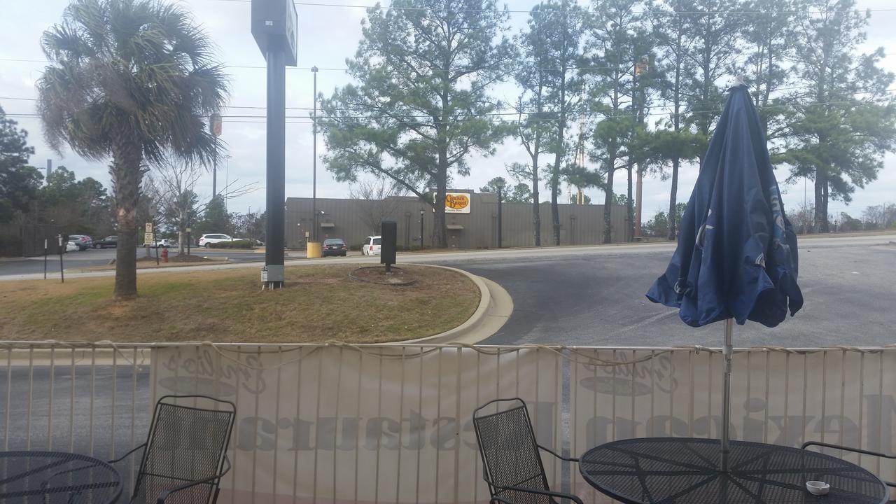 Baymont By Wyndham Grovetown Hotel